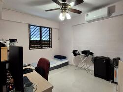 Blk 238 Gombak Gardens (Bukit Batok), HDB 3 Rooms #568284171